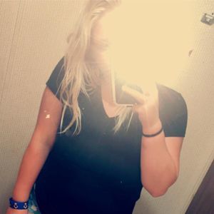 Meet your Posher, Kacie